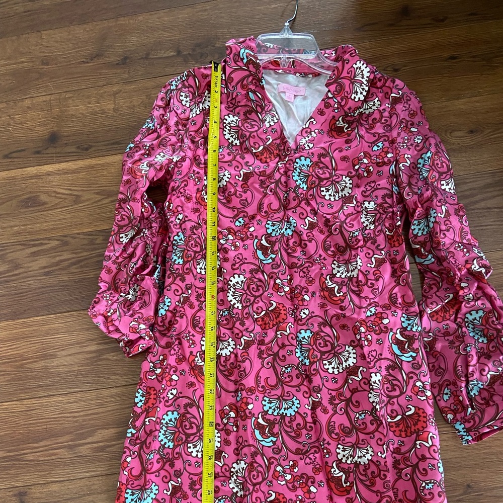 Lilly Pulitzer size 8 Pink silk patterned dress